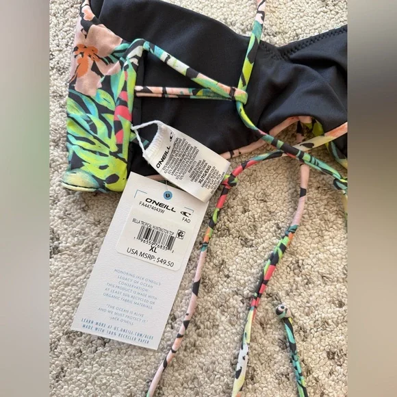 NWT O’Neill Bella Huntington Bikini Top - Picture 4 of 10